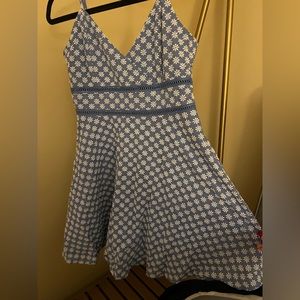 Francesca women’s size medium floral blue dress